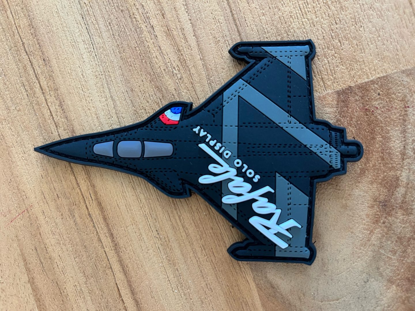 Patch Silhouette Livr E Association Rafale Solo Display